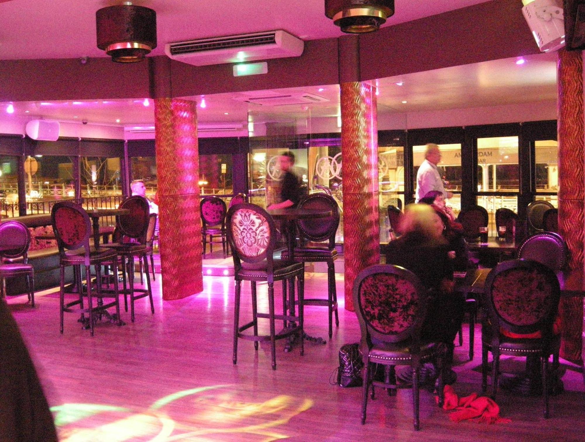 Amsterdam Hotel Brighton Seafront Экстерьер фото